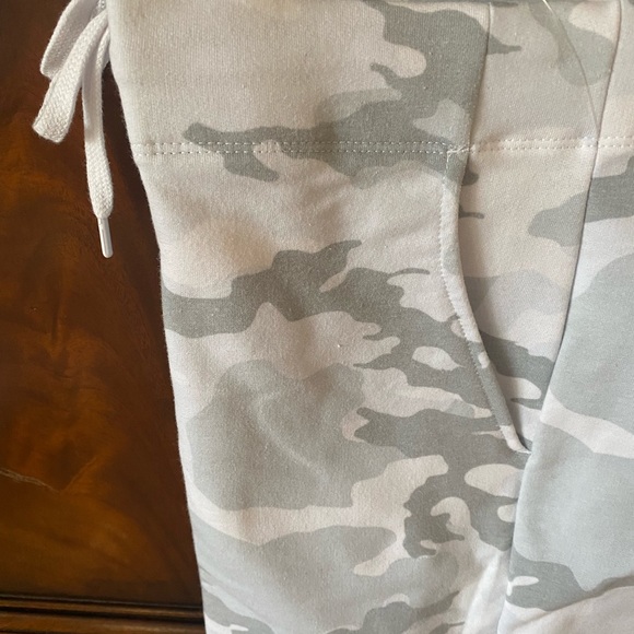 Avia new with tag camo wide leg sweat pants. - Picture 4 of 7